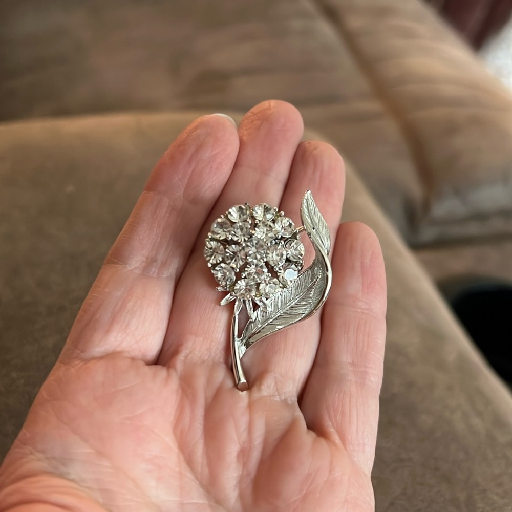 Floral Leaf Brooch Pin